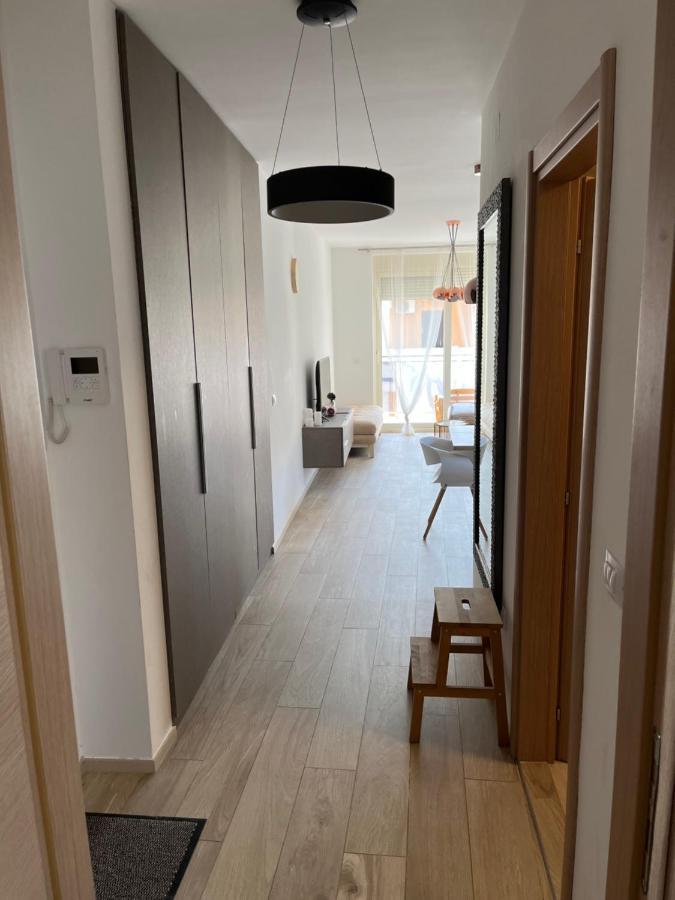 Atina Apartment, City Centre Budva ,Luxurious, Bright, Parking Esterno foto